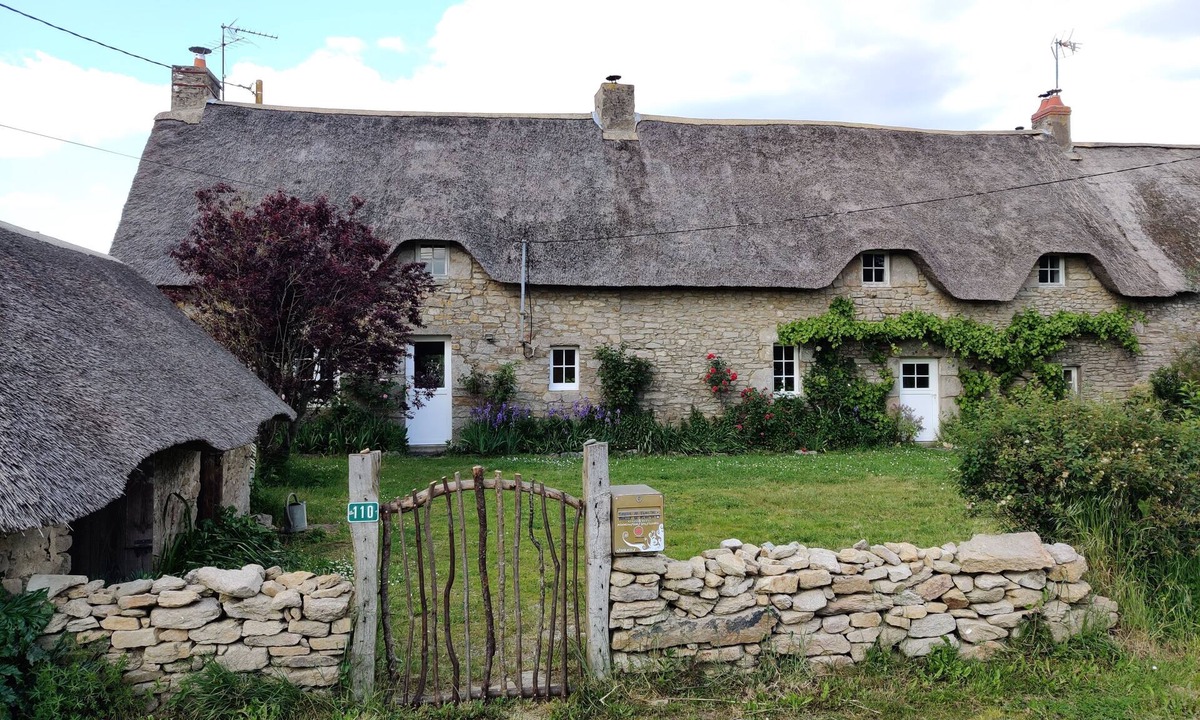 Saint-Lyphard House | Grande Maison de Campagne 10min des Plages