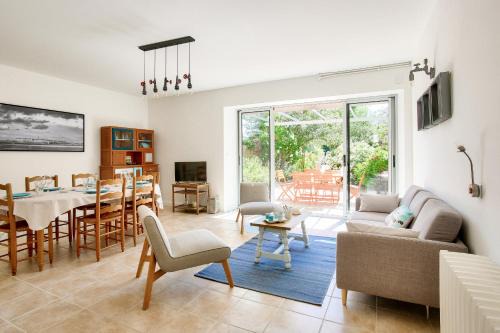 La Richardais House | Grande maison pour 6 avec jardin et terrasse