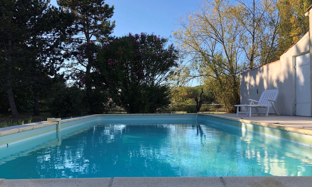Le Chateau-d'Oleron House | Green paradise with private pool – Peaceful haven near Château d’Oléron