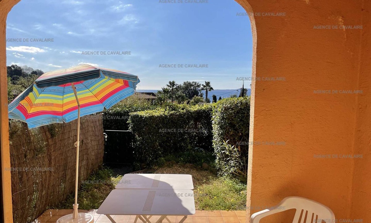 Le Rayol Apartment | Ground floor T2 with terrace and parking