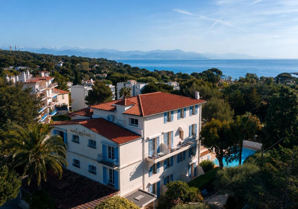 Cap-d'Antibes Hotel | Hôtel Beau Site - Cap d'Antibes