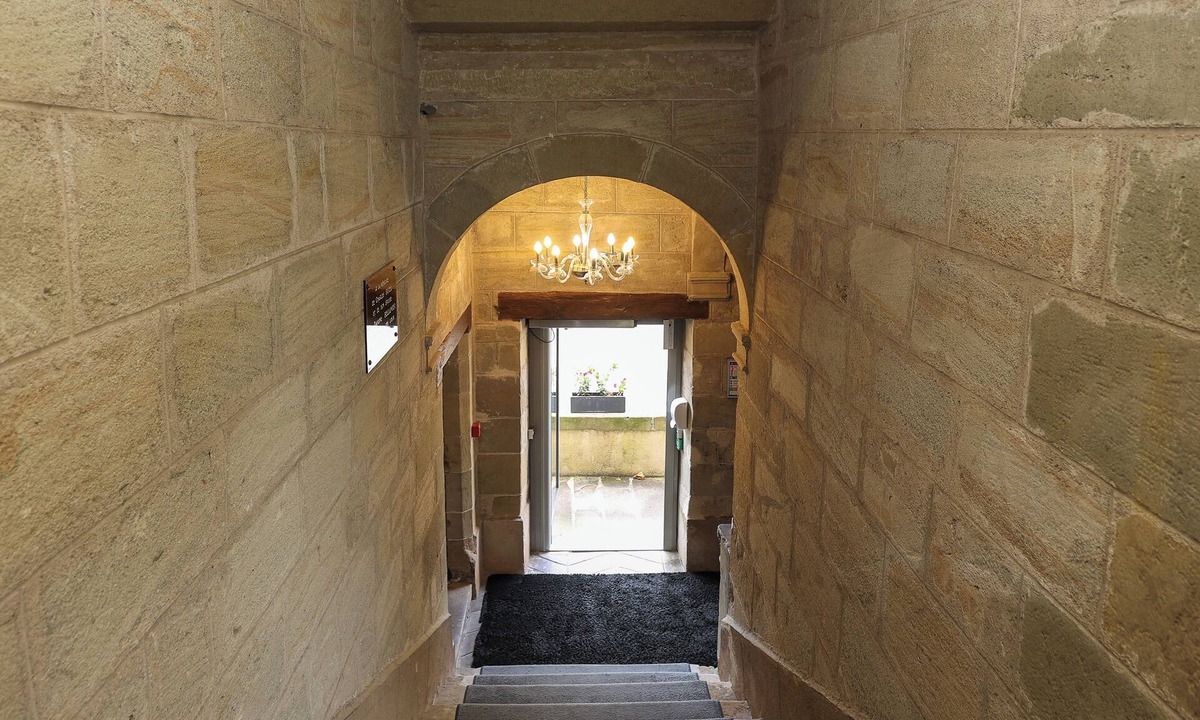 Brive-la-Gaillarde Hotel | Hôtel Château Lacan