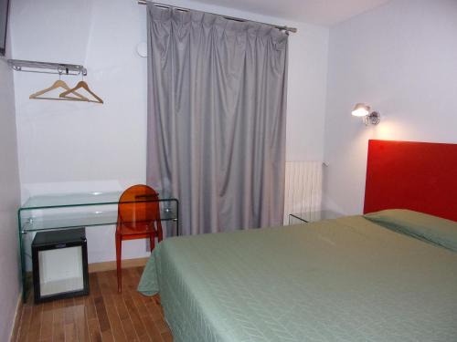 10th Arrondissement Hotel | Hôtel de Lorraine
