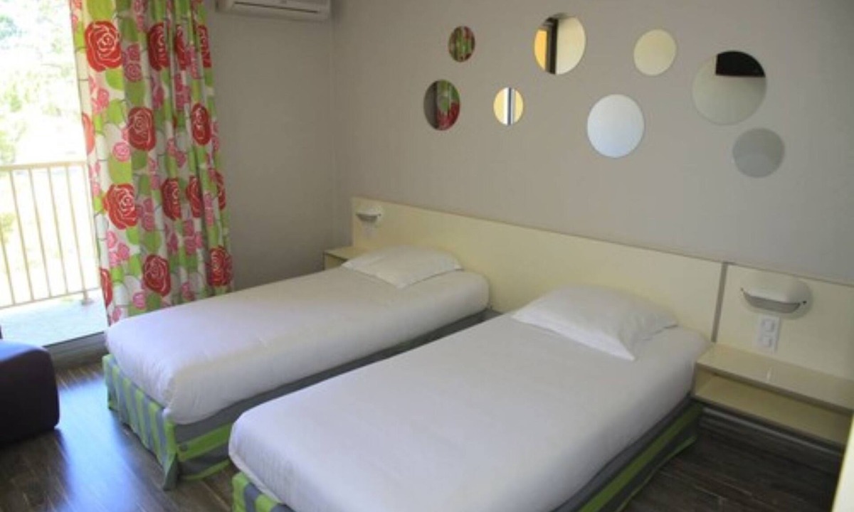 Pineto Hotel | Hôtel Isola