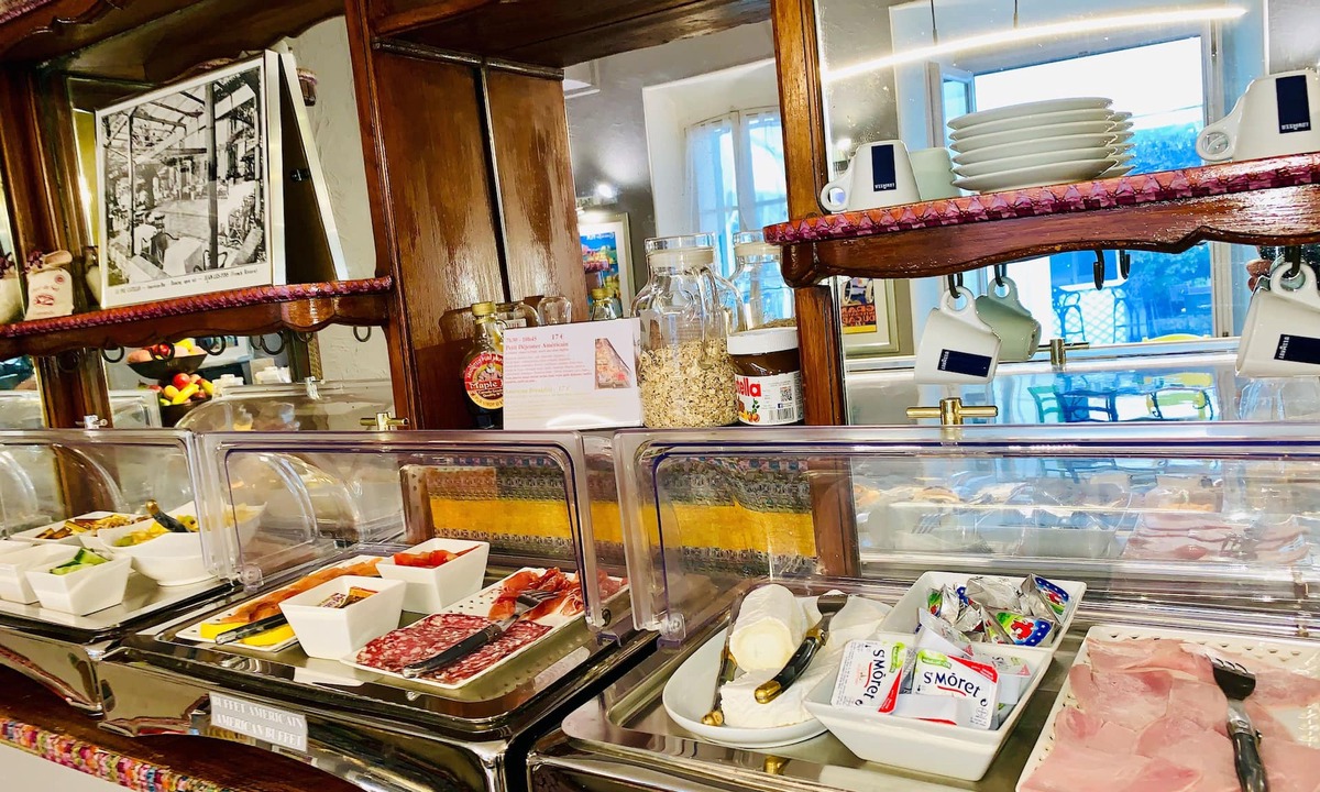 Juan-les-Pins Hotel | Hôtel Le Pré Catelan