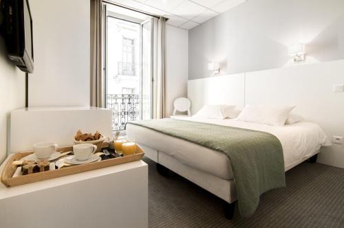 Cannes City Centre Hotel | Hôtel P.L.M.