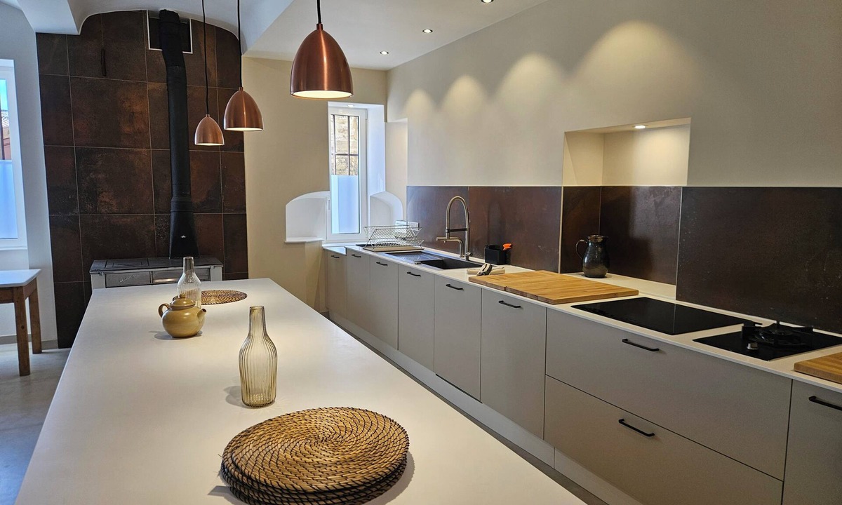 Etoile-sur-Rhone House | Hôtel Particulier & Seminar Loft (14 pers)