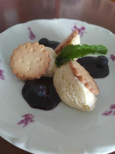 Orcival Hotel | Hôtel restaurant Notre Dame