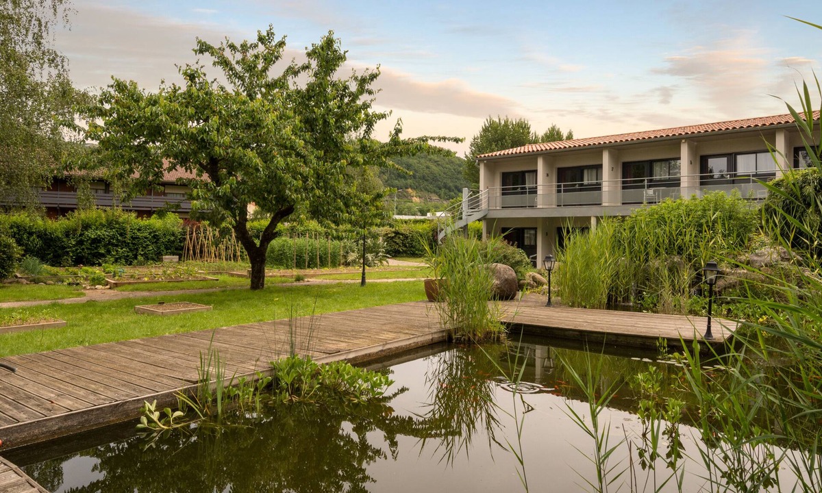 Foix Hotel | Hotel du Lac Foix