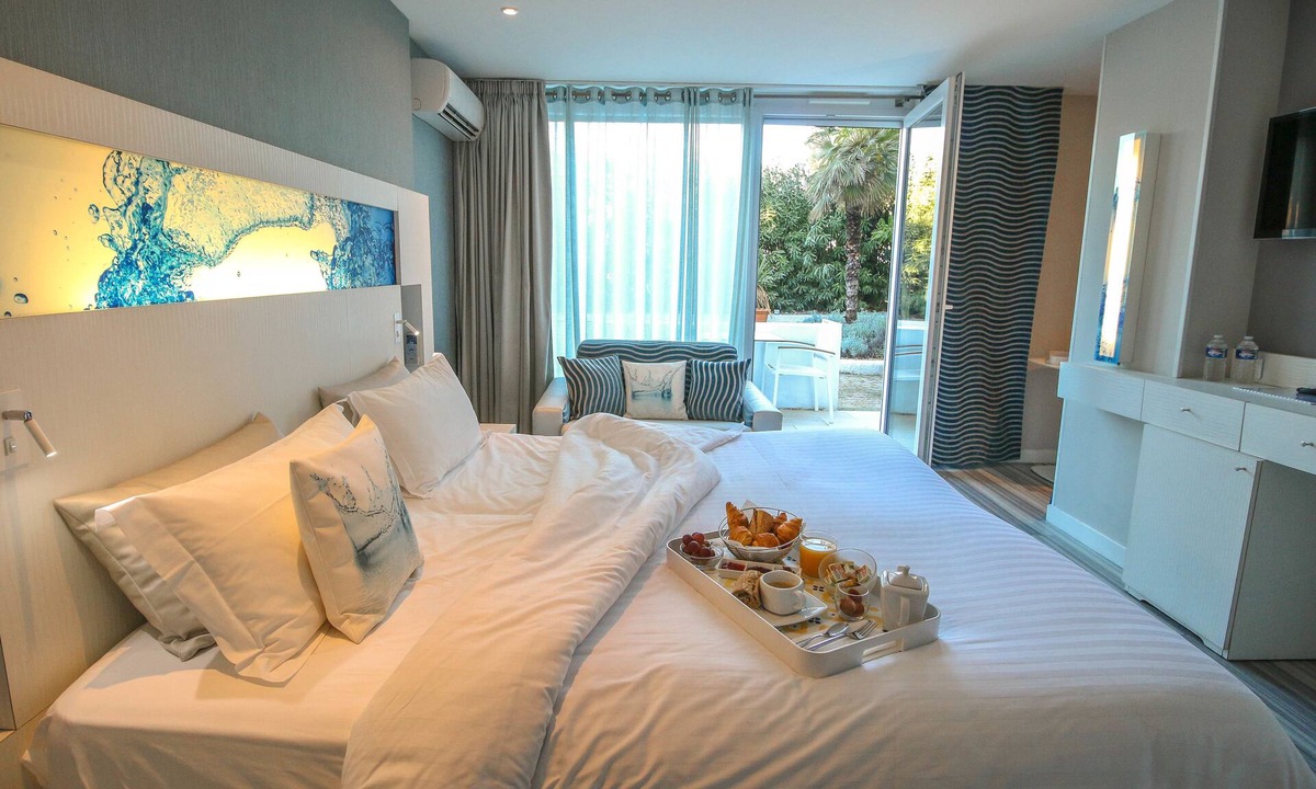 Cap-d'Antibes Hotel | Hotel Josse