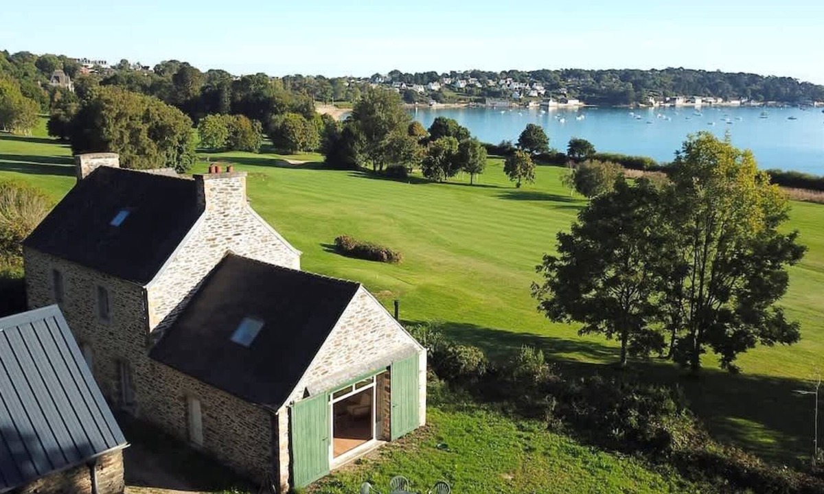 Carantec House | House on the golf course with sea views