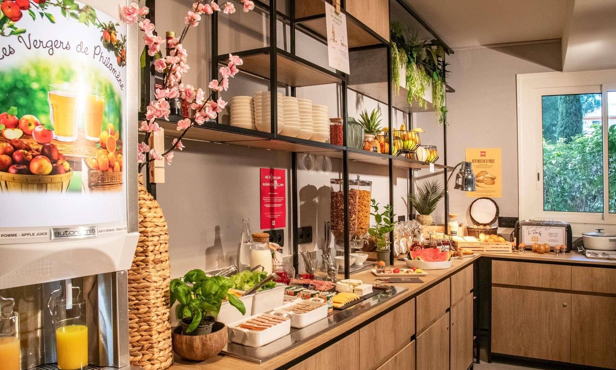 Roquebrune-Cap-Martin Hotel | Ibis Roquebrune Cap Martin Menton