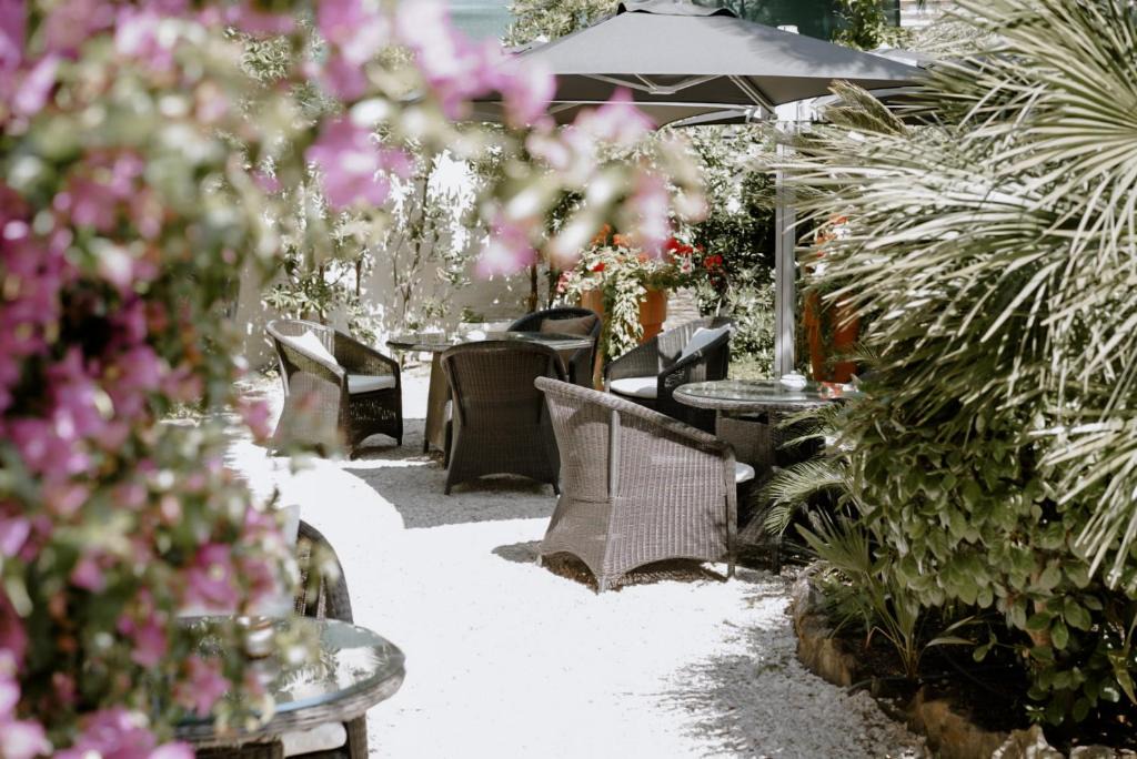 Riou - Petit Juas - Av de Grasse Hotel | Ideal Sejour Cannes - Hôtel de Charme