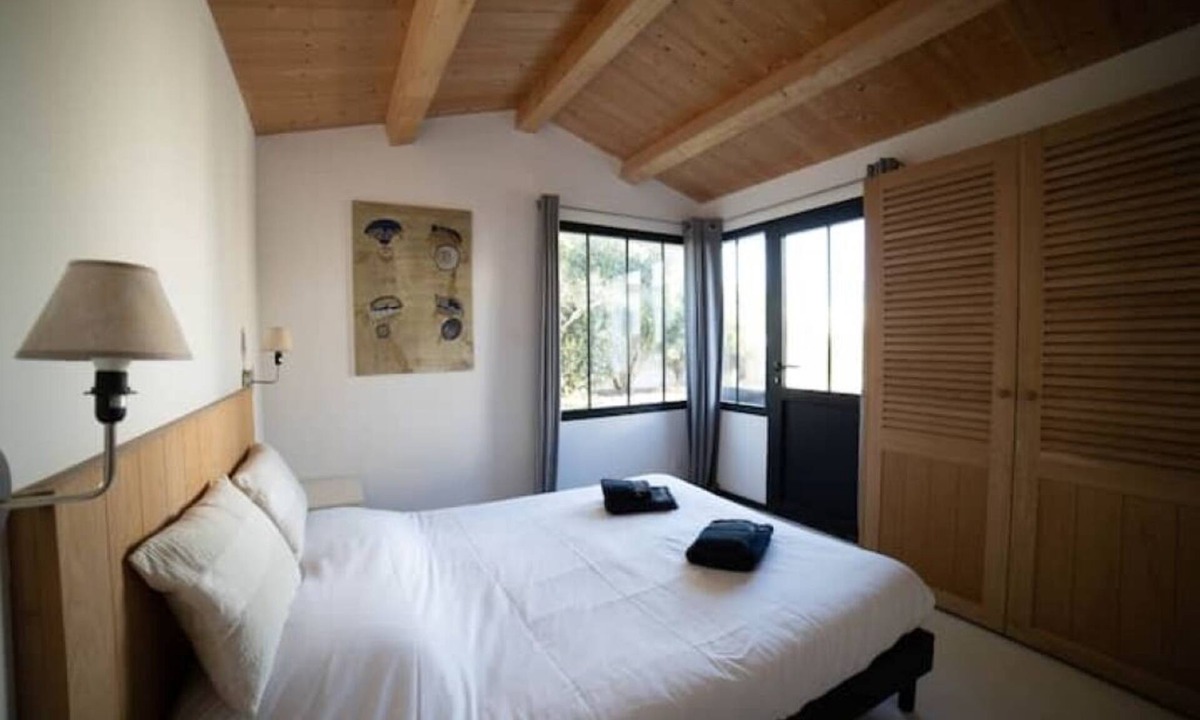 Rivedoux-Plage Villa | ÎLE DE RÉ - Architect-designed villa/Heated pool
