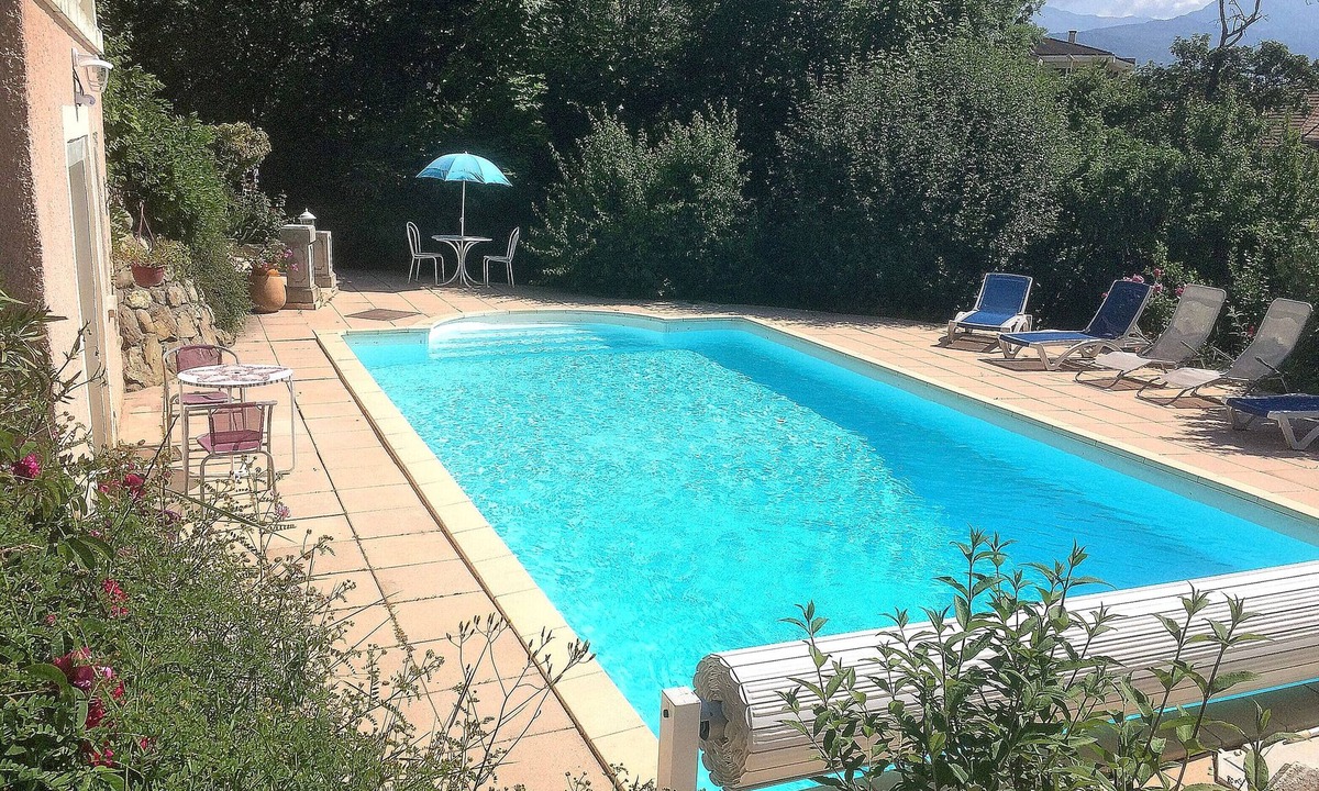 Gap Apartment | Independent studio in villa with pool. View overlooking Gap and surroundings