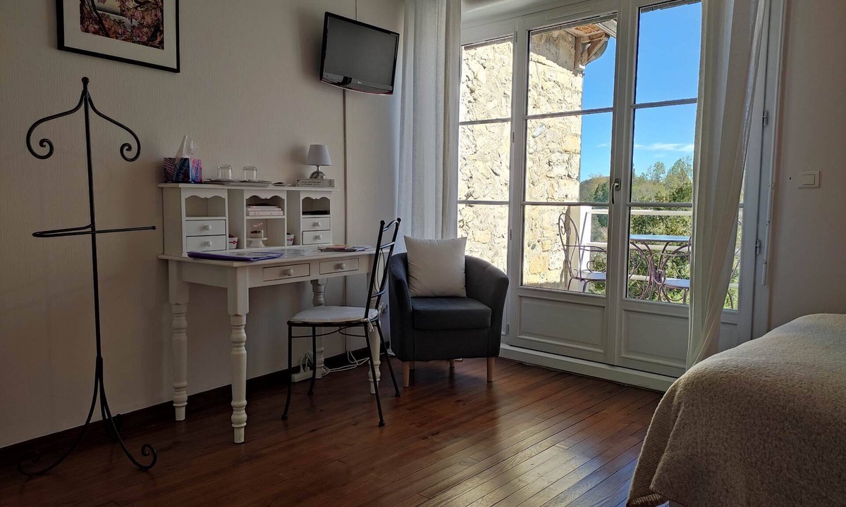 Oloron-Sainte-Marie House | Intimate Room - OSSAU