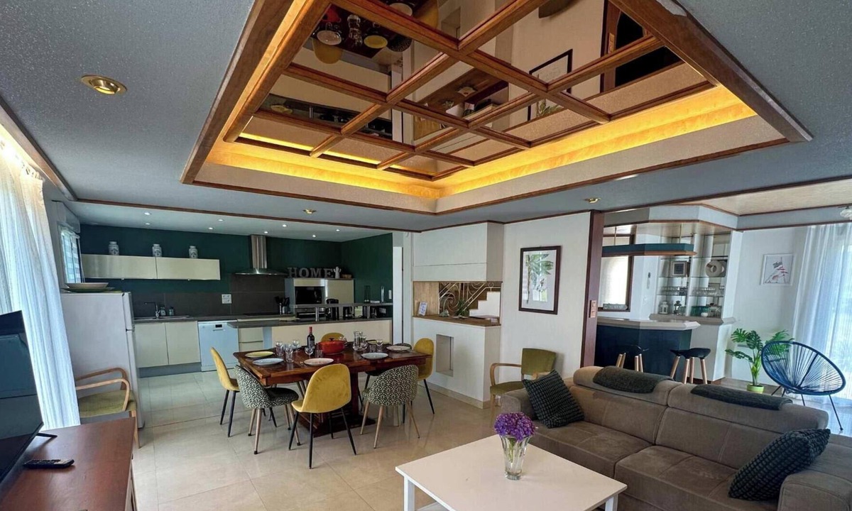 Breles Ski Chalet | Ker Ildut - Large house 2 steps from aber Ildut