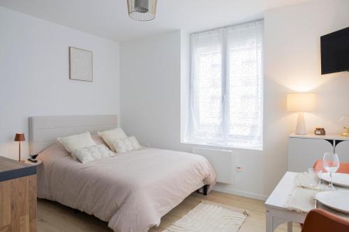 Lanester Apartment | L'escale Cosy- studio- proche centre-ville et gare