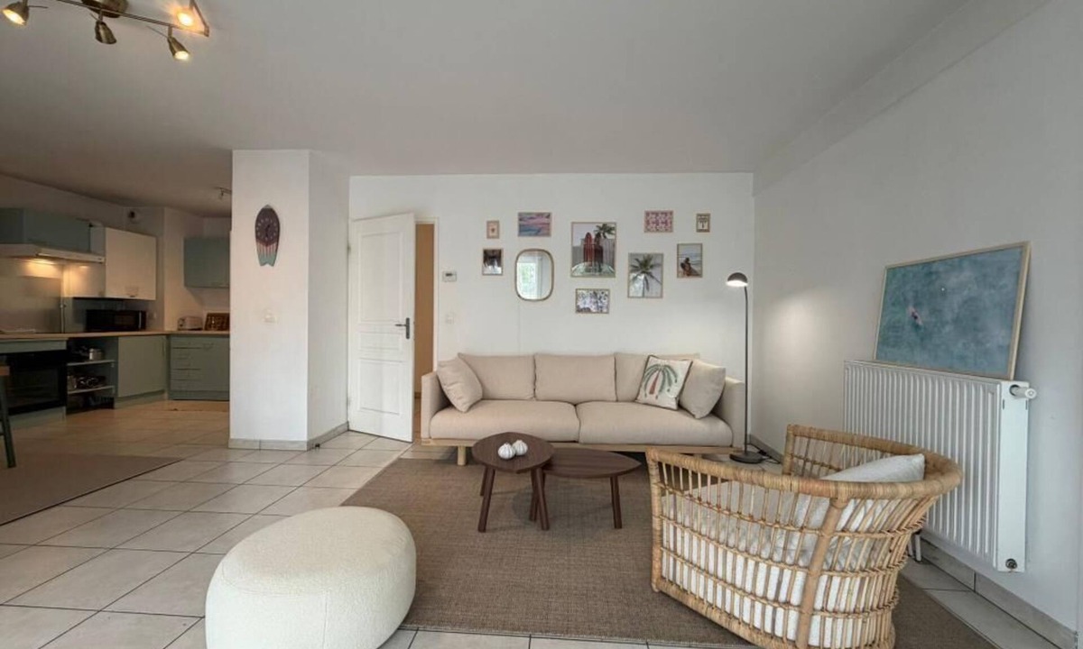 Arcangues Apartment | L'Escale de Brindos - Collective pool