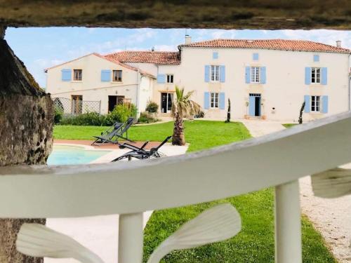 Vergne House | La Belle Parenthèse