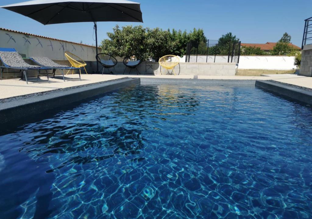 Anneyron Apartment | La Cigaline