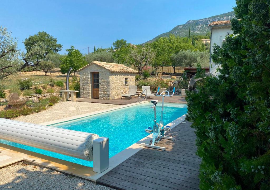 Plaisians House | La Clue/le Jas du Ventoux