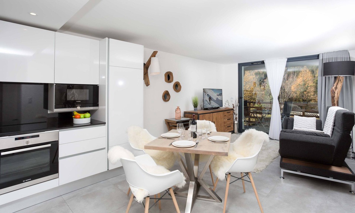 Chamonix-Mont-Blanc Apartment | La Cordee 412 Apartment