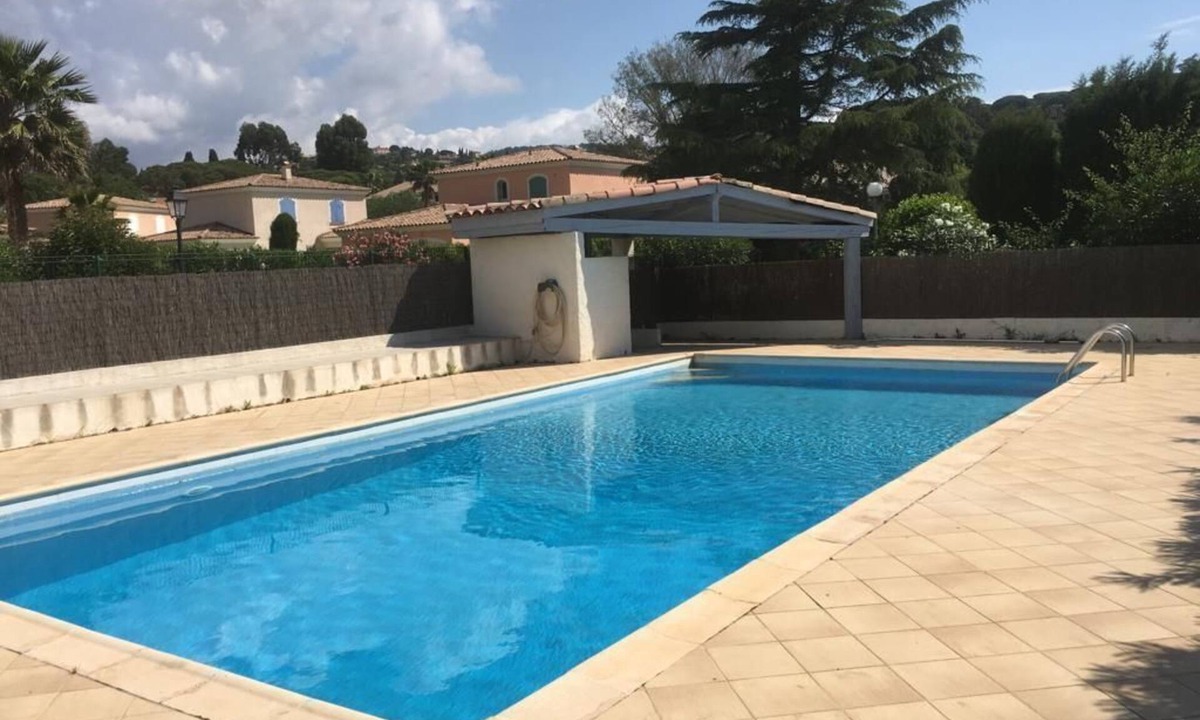 Plage de la Garonnette House | La Garonnette 10 - 150 metres from the beach