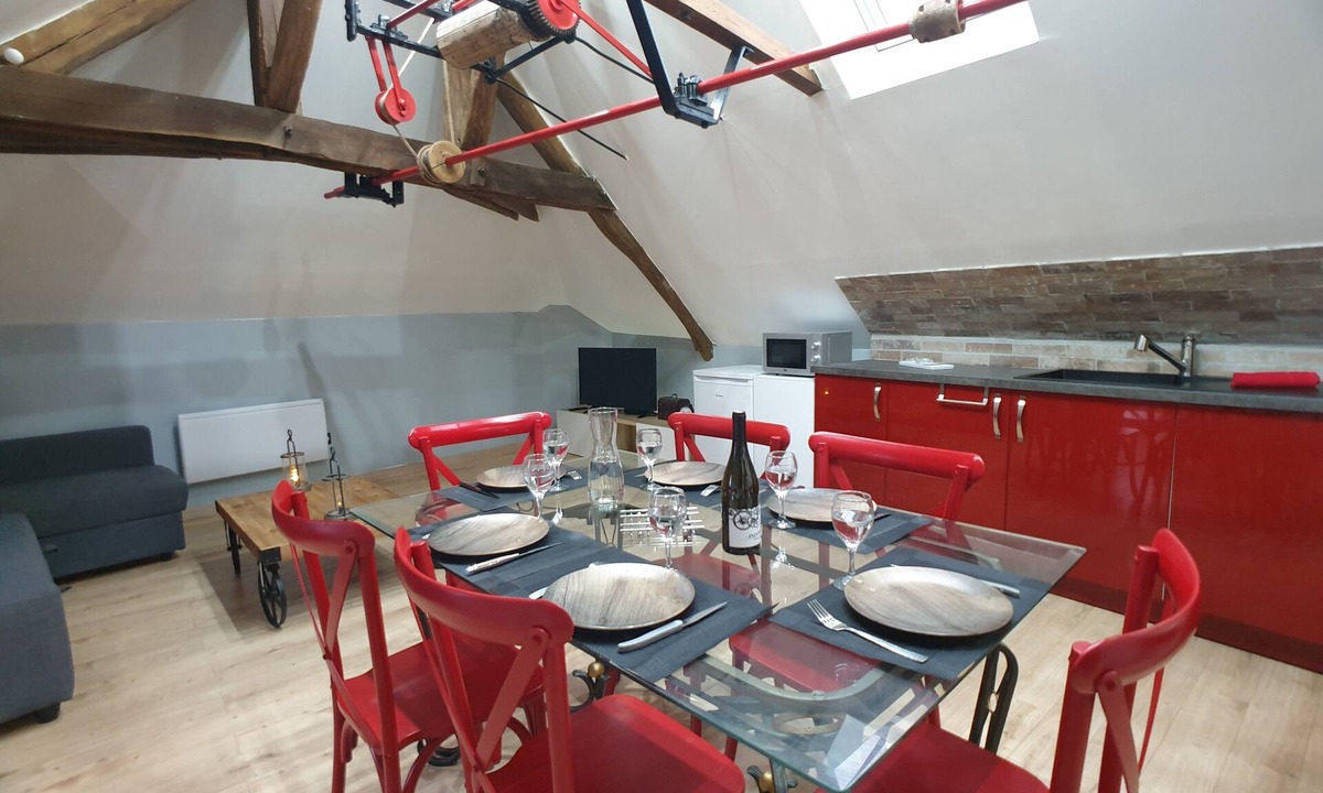 Pont-sur-Yonne Apartment | La graineterie