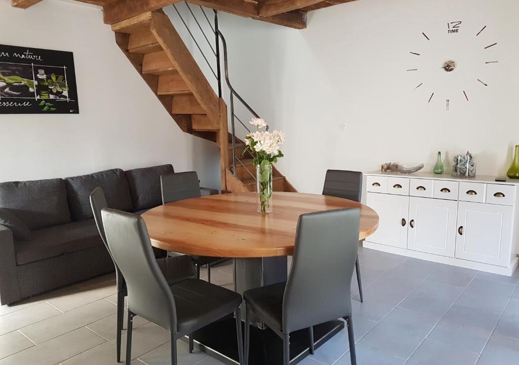 Soursac House | LA MAISON DE JADE