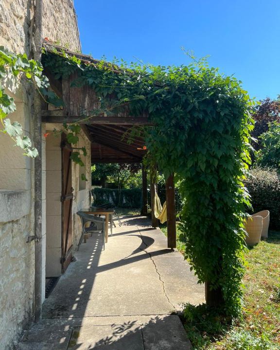 Velines Villa | La Maison Pourpre