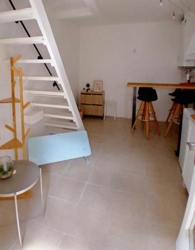 Roumoules House | La Petite Provençale