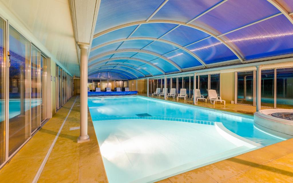 Crozon Resort | Lagrange Vacances Le Hameau De Peemor Pen