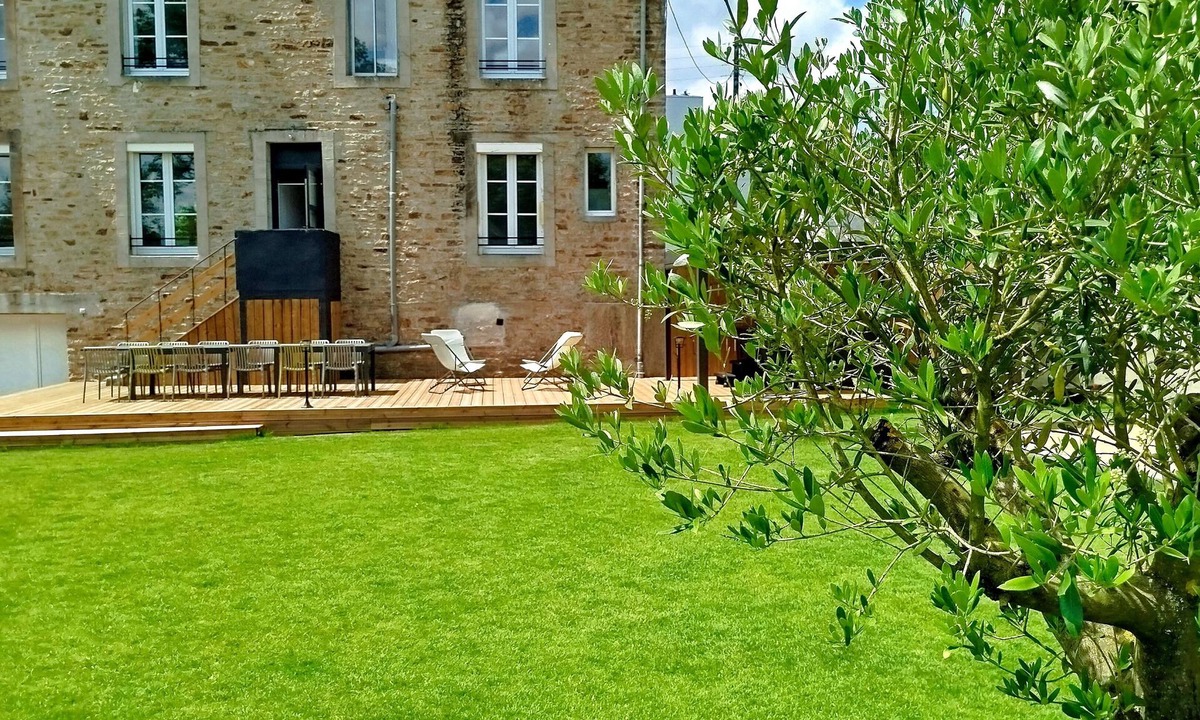Scaer House | Large family home