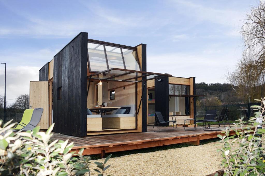Ebreuil House | LE 12