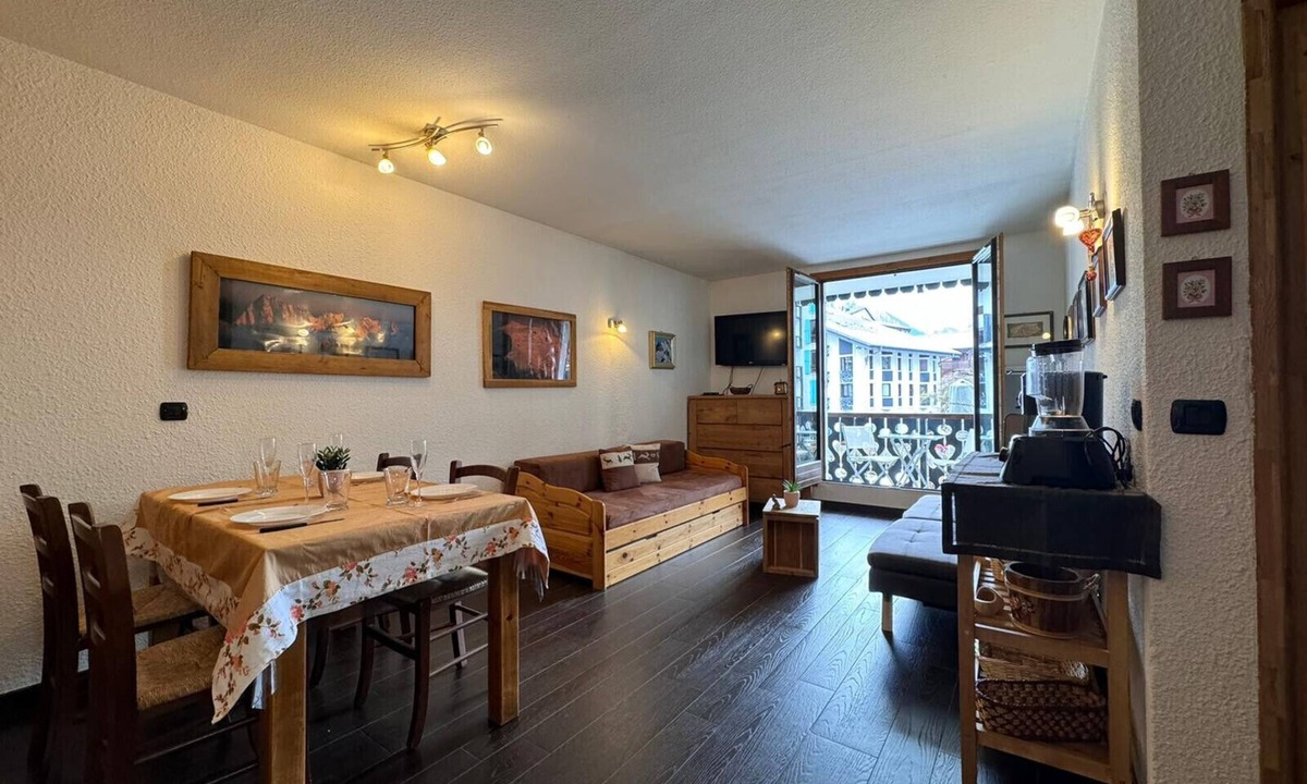 Chamonix City Centre Apartment | Le Bellavista- Centre - Proche Aiguille du Midi