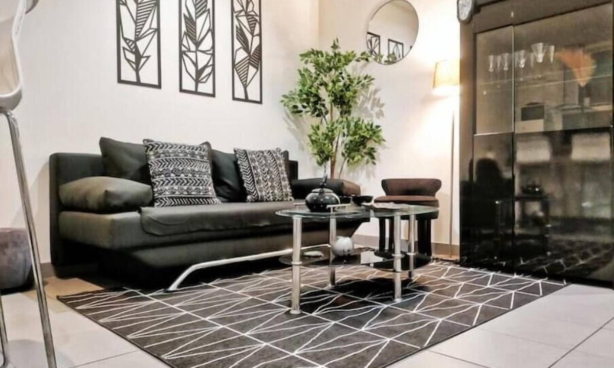 La Gare Apartment | Le Bogolan ~ Cosy & Design
