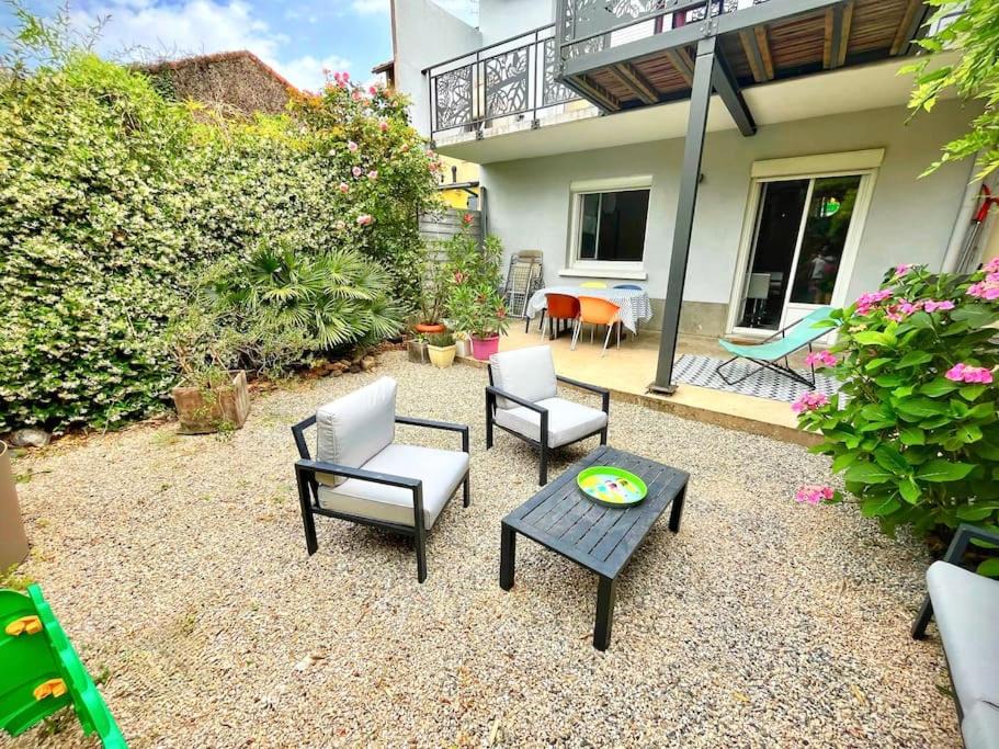 Alpes-Romans Apartment | Le Chorier- Appartement Centre ville avec Jardin