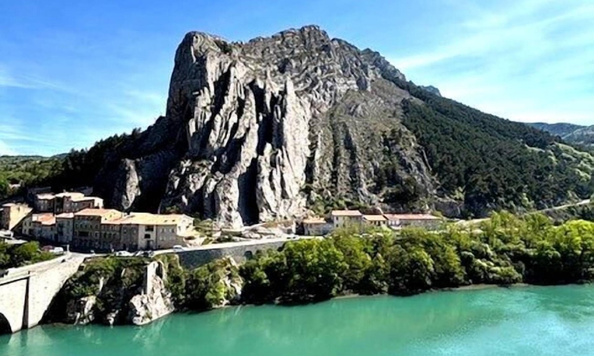 Sisteron Apartment | Le Clos Androne