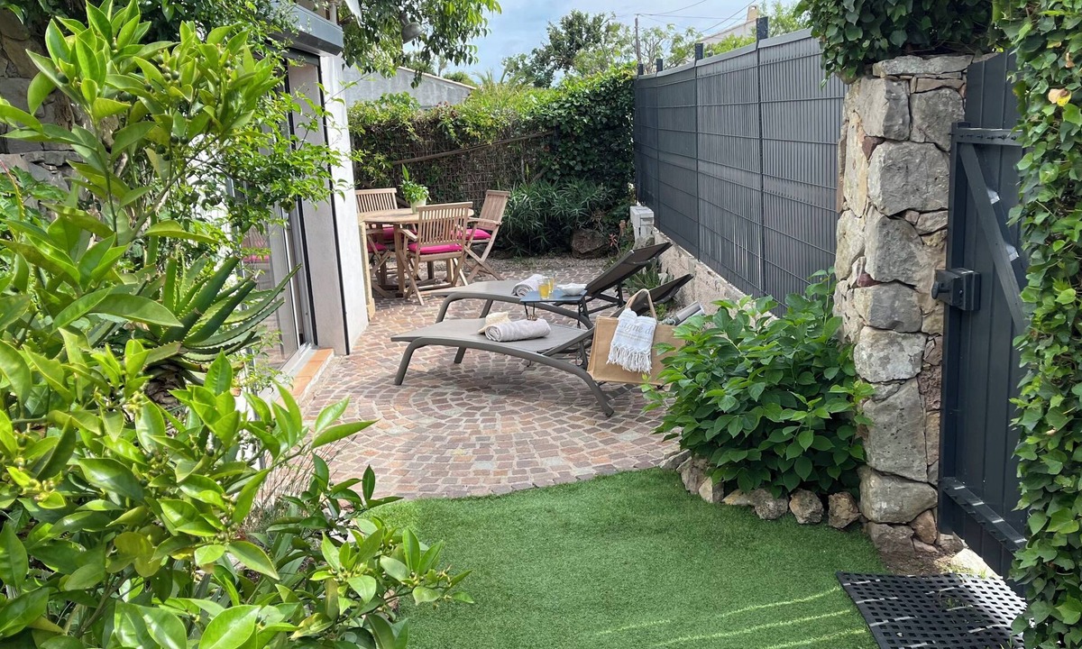 La Rouviere Apartment | Le Clos du Perrussier: A Provençal Getaway in the Sun