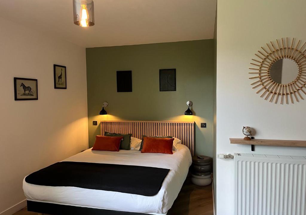 Landerneau Hotel | Le Clos Du Pontic Logis et Cit'Hotel