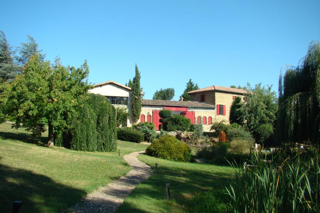 Chasse-sur-Rhone Bed & Breakfast | LE DOMAINE DE GORNETON