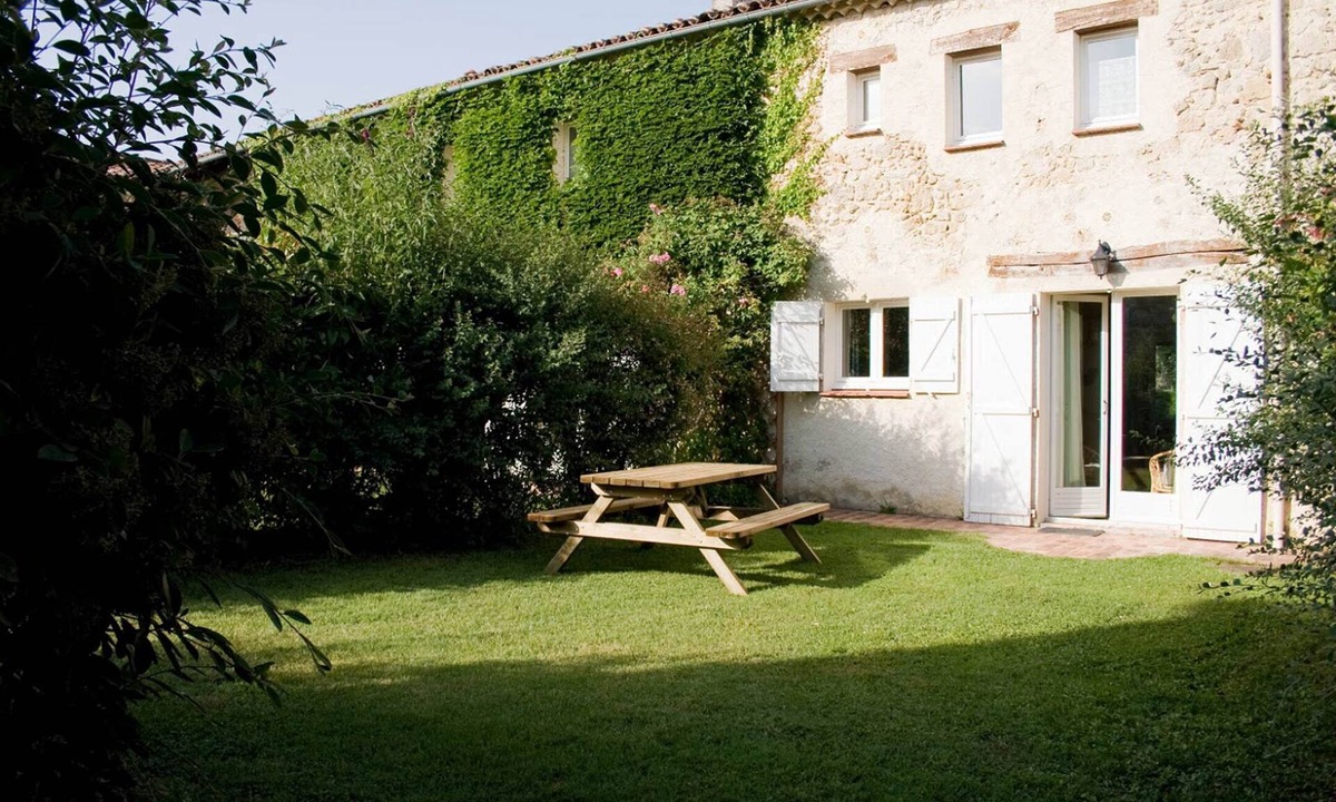 Condom House | Le Folle Blanche, a comfortable gîte
