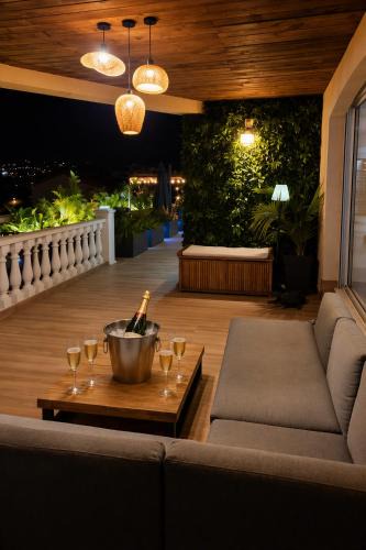 La Roquette-sur-Siagne Villa | Le loft des mimosas proche de cannes