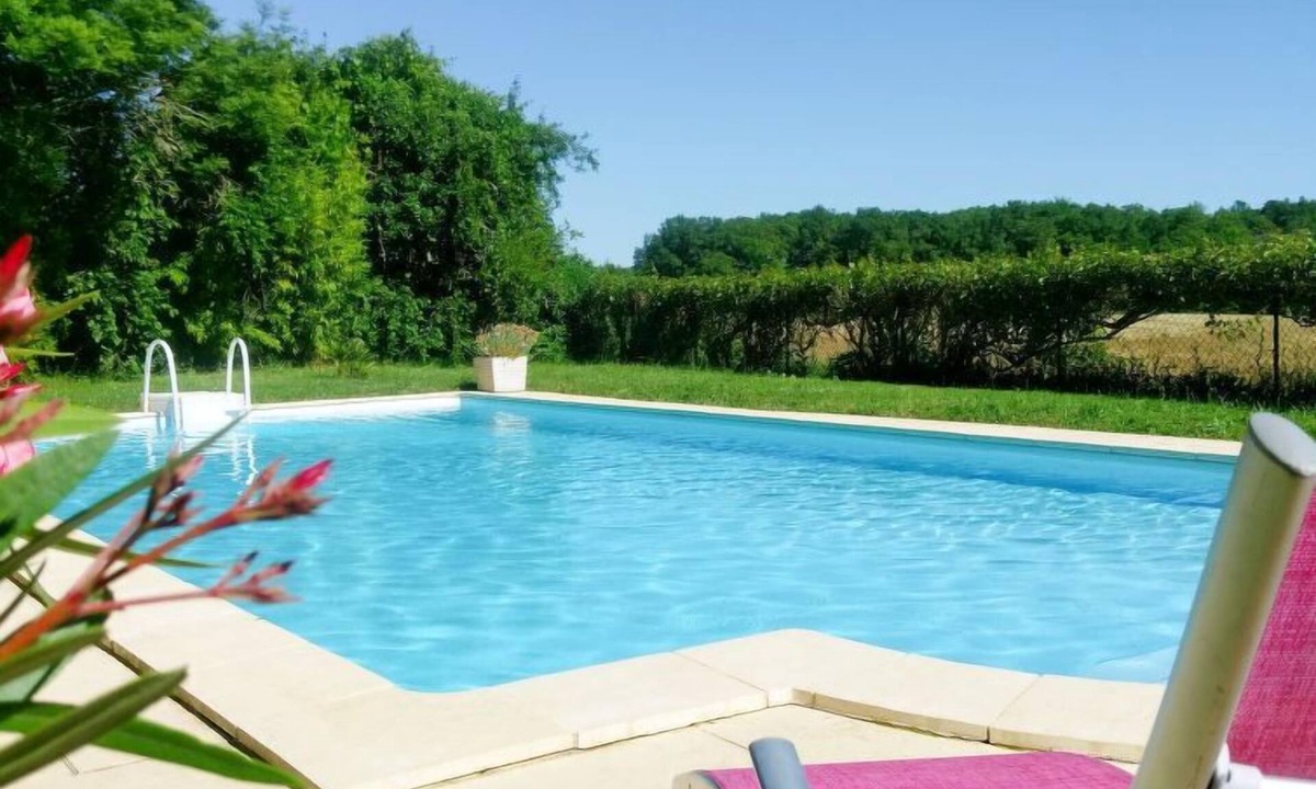 Nuzejouls House | Le Mas de Serre by Interhome