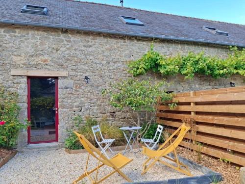 Langonnet House | Le nid d'hirondelle