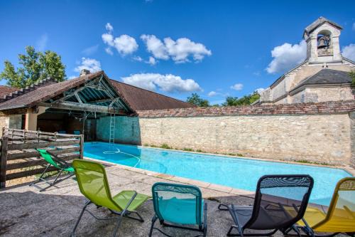 Mayac House | Le Pigeonnier