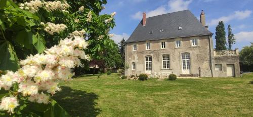 L'Hotellerie-de-Flee House | Le Prieuré des Anges