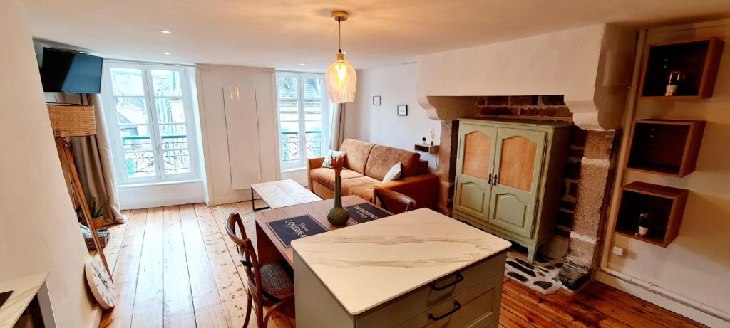Landerneau Apartment | Le studio de Louise, hyper centre