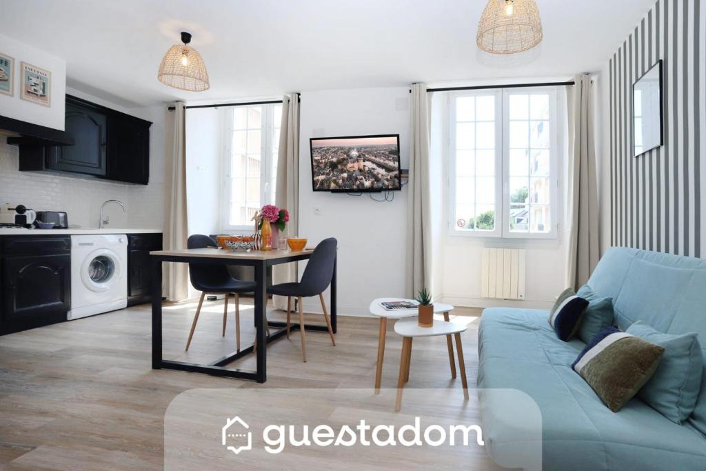 Laval Apartment | Le Studio - Proche centre-ville - Wifi